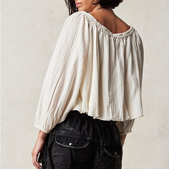Free People We The Free All About The Bubble White Gathered Peasant Boho Tee - Picture 2 of 3